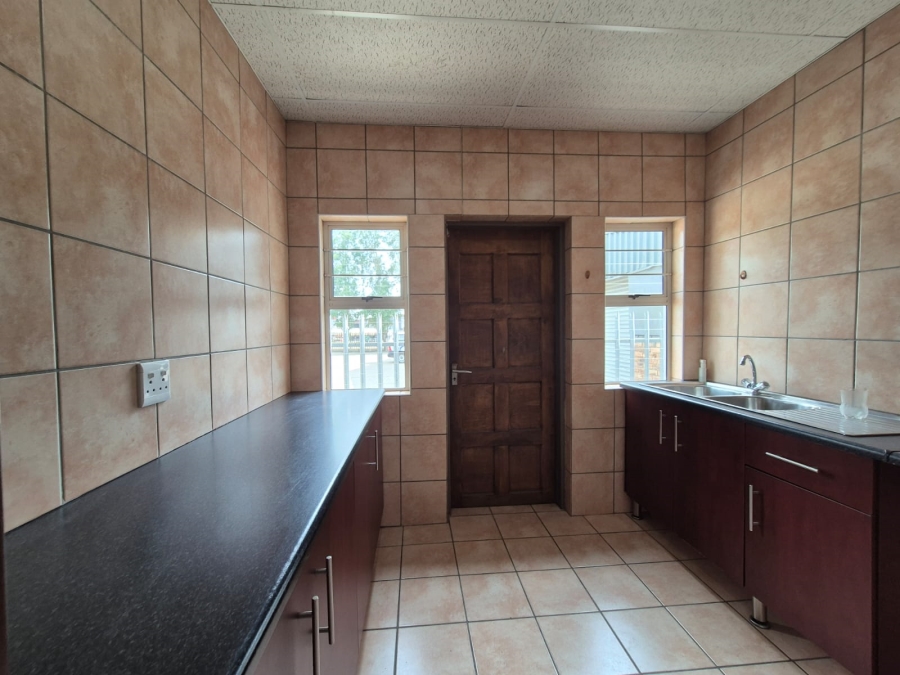 To Let Commercial Property for Rent in Vaalpark Free State